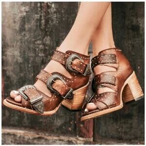 Freebird by Steven "Violet" leather sandal bootie Size 9